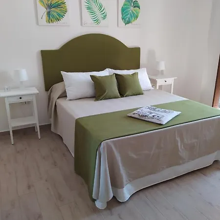 A Casa Di Mariella, Giardino, Terrazzo, Mare, Etna * פיומפרדו די סיציליה